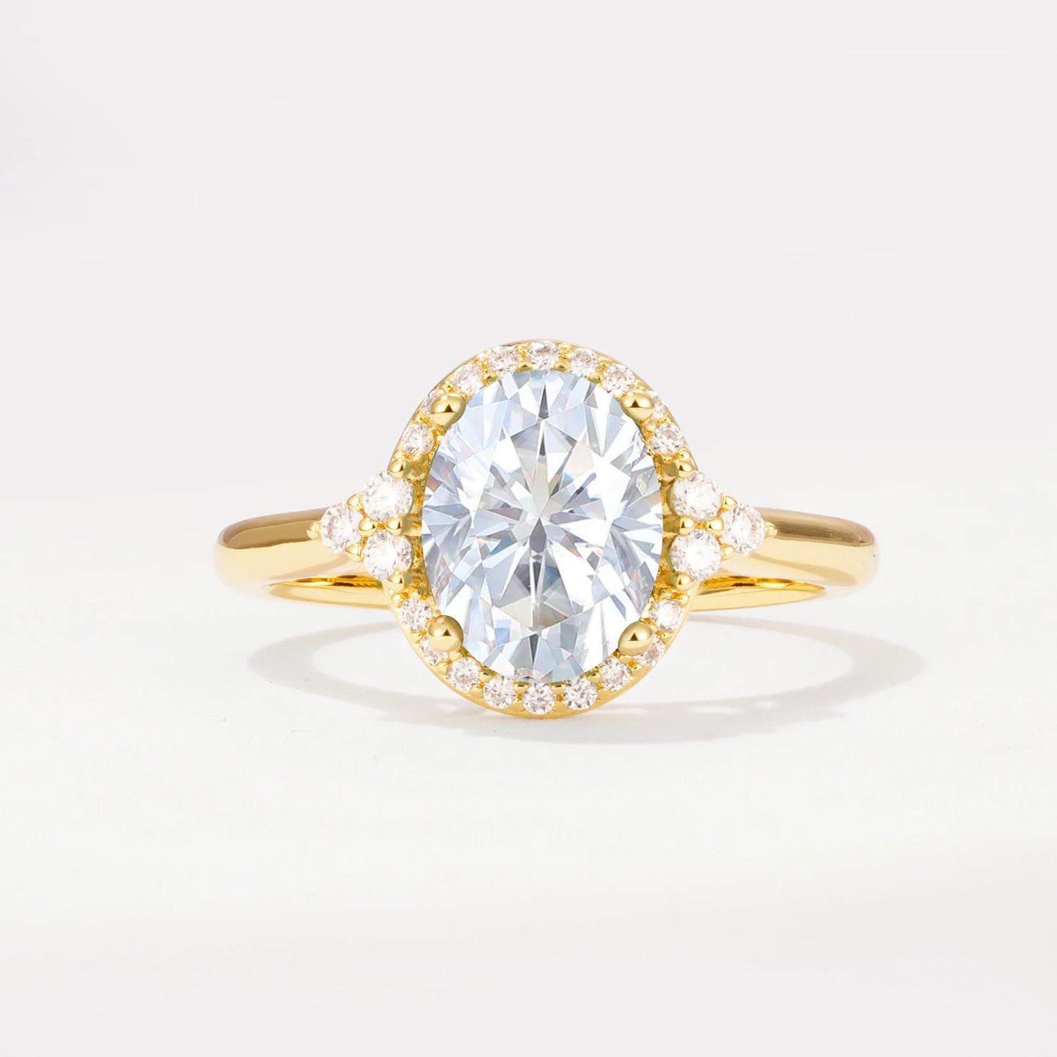 Romantic Oval Cut Full Halo Lab Diamond Engagement Ring