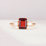 SR09241 Garnet Ring - Additional view