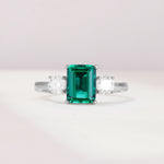 SR09241 Emerald Ring - Additional view