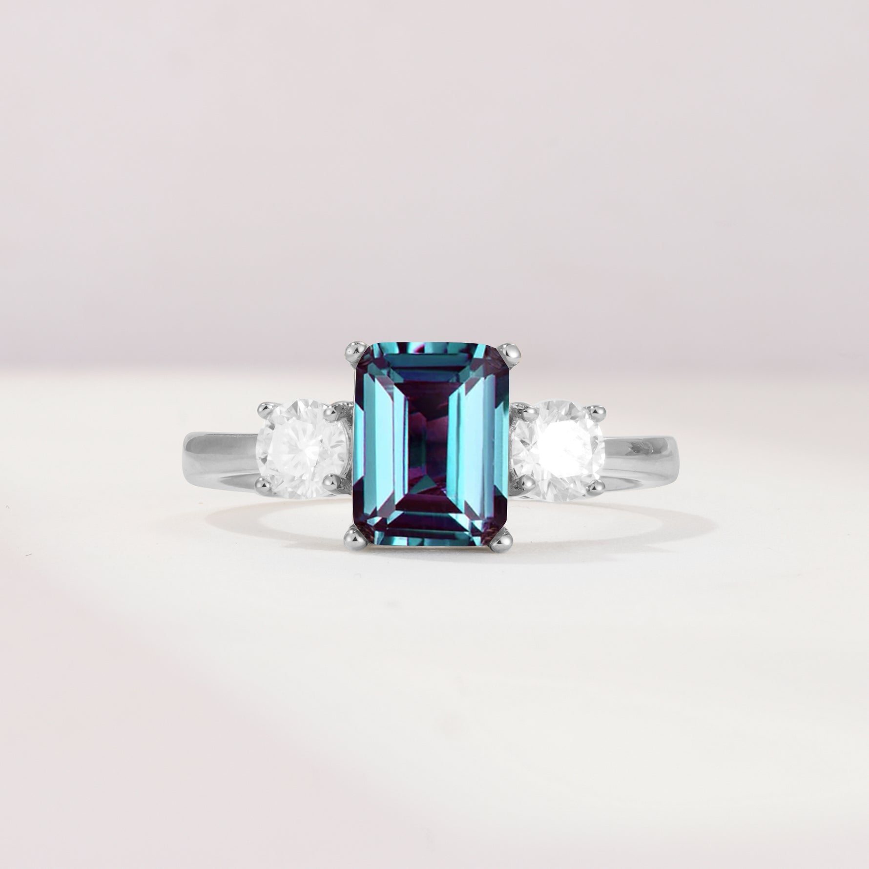 SR09241 Alexandrite Ring - Additional view