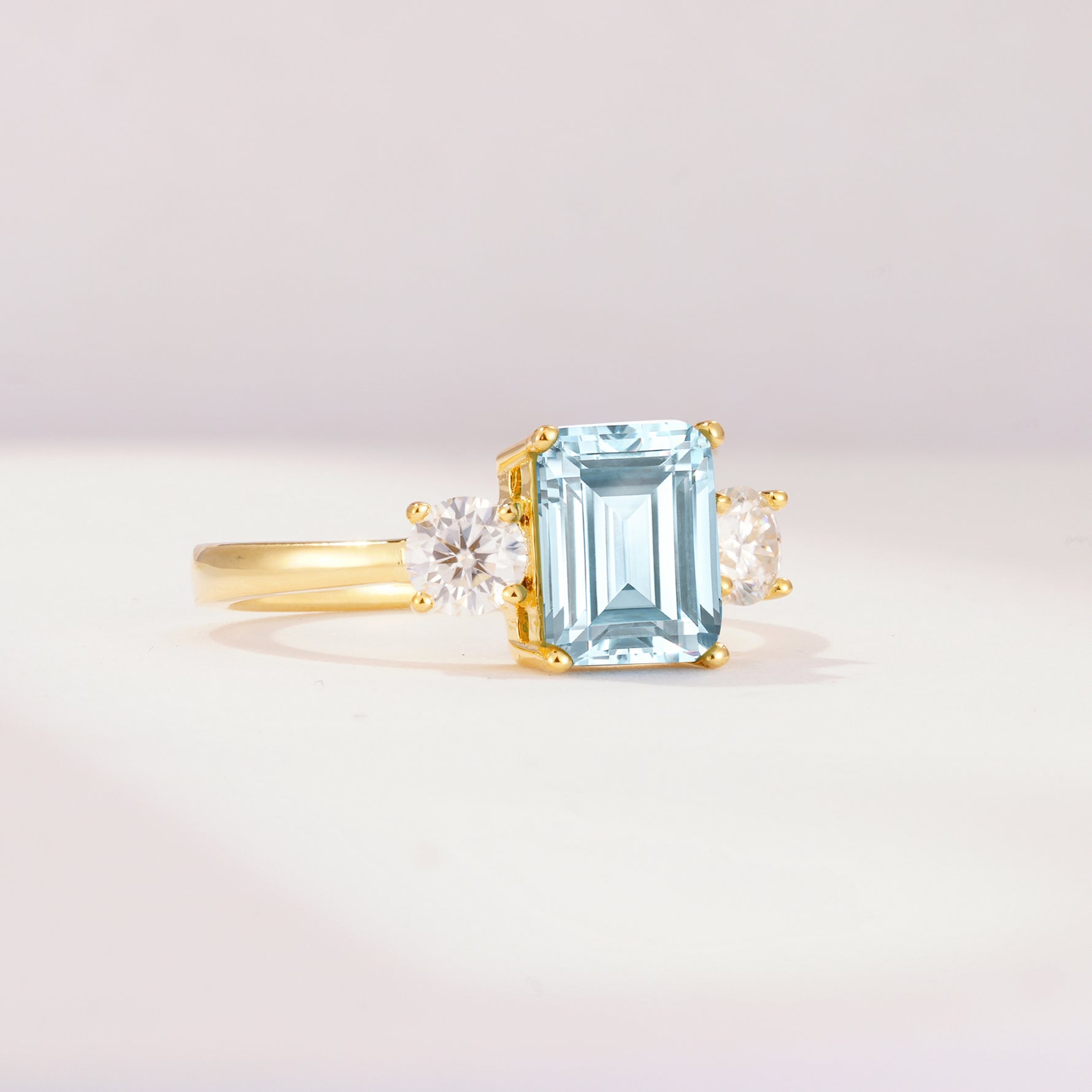 SR09241 Aquamarine Ring - White-Gold