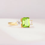 SR09241 Peridot Ring - White-Gold