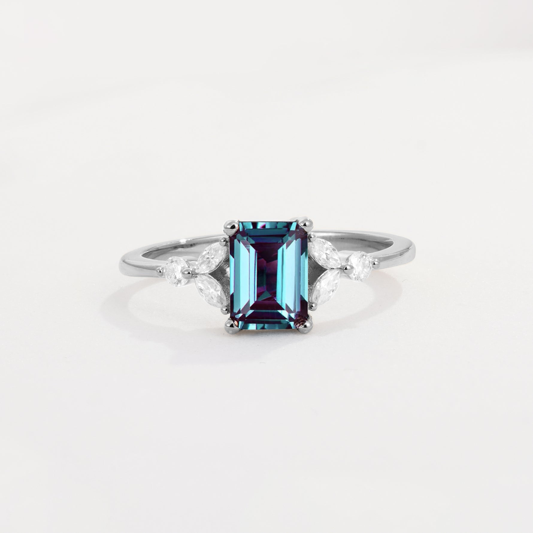 SR09245 Alexandrite Ring - Additional view