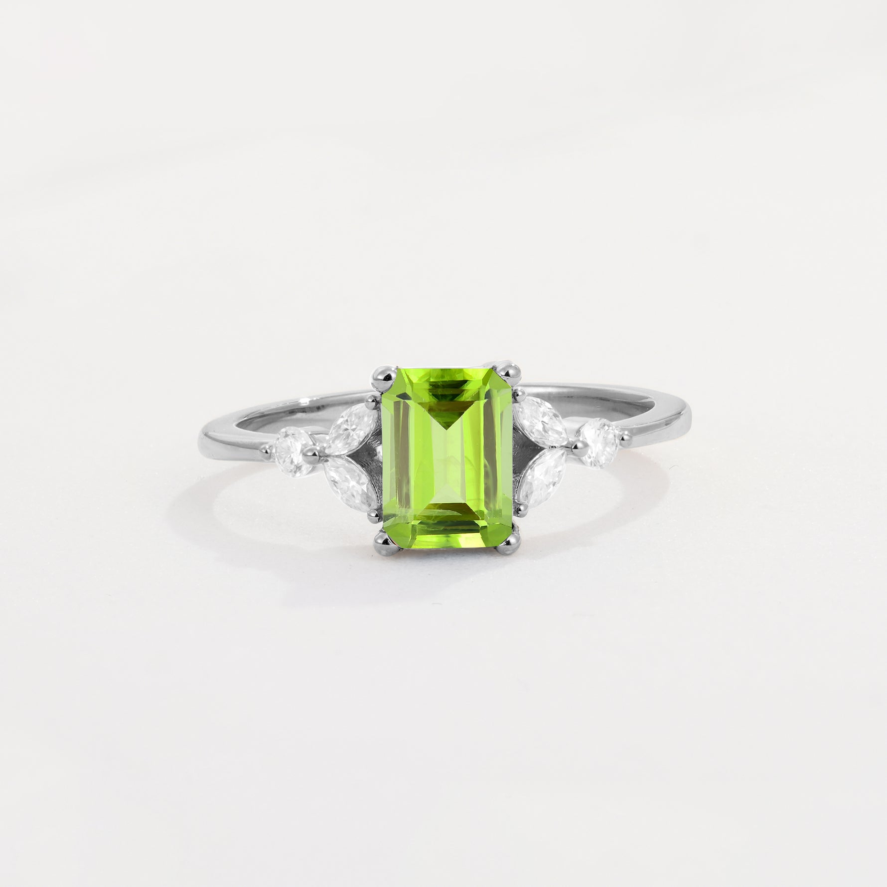 SR09245 Peridot Ring - Additional view