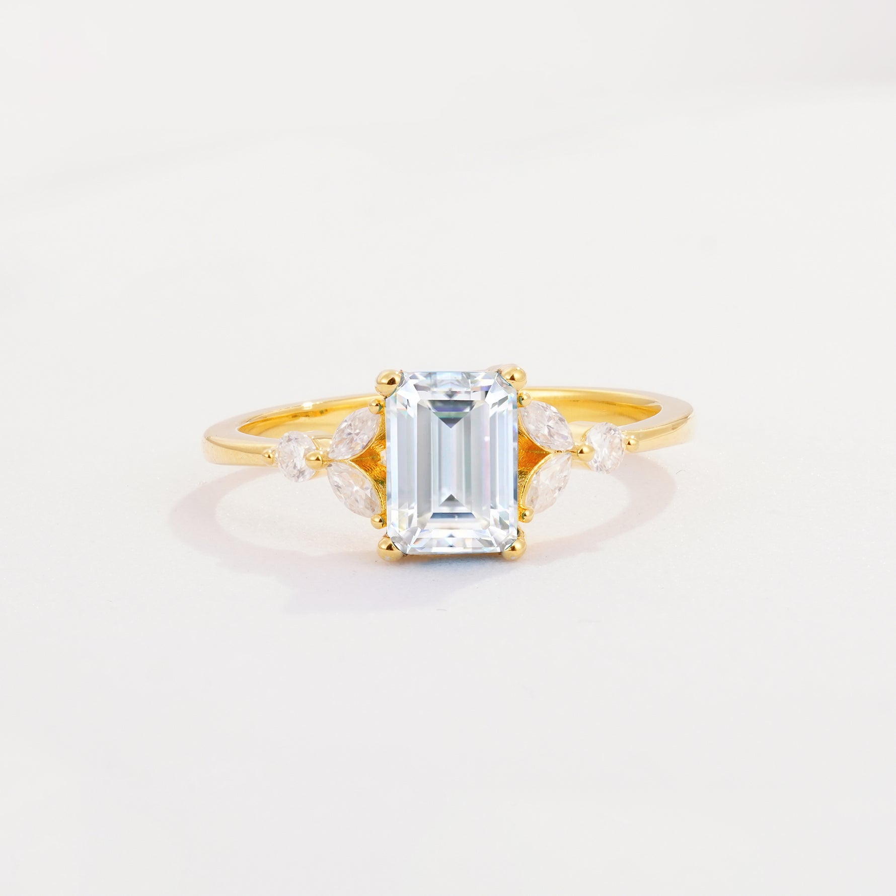 SR09245 Moissanite Ring - Yellow-Gold