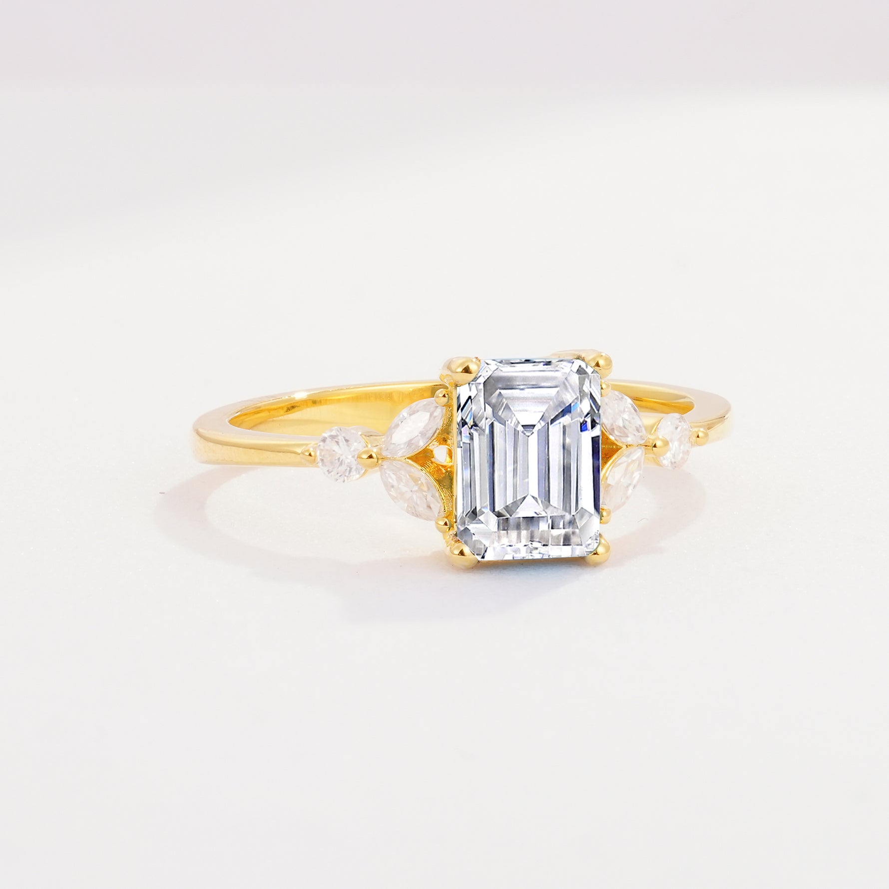 SR09245 Lab Diamond Ring - White-Gold