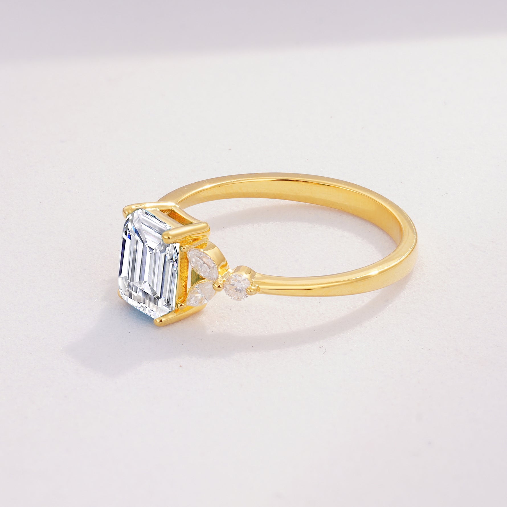 SR09245 Lab Diamond Ring - Additional view