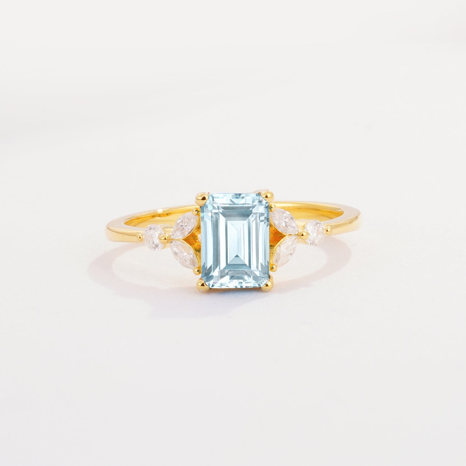 SR09245 Aquamarine Ring - Yellow-Gold