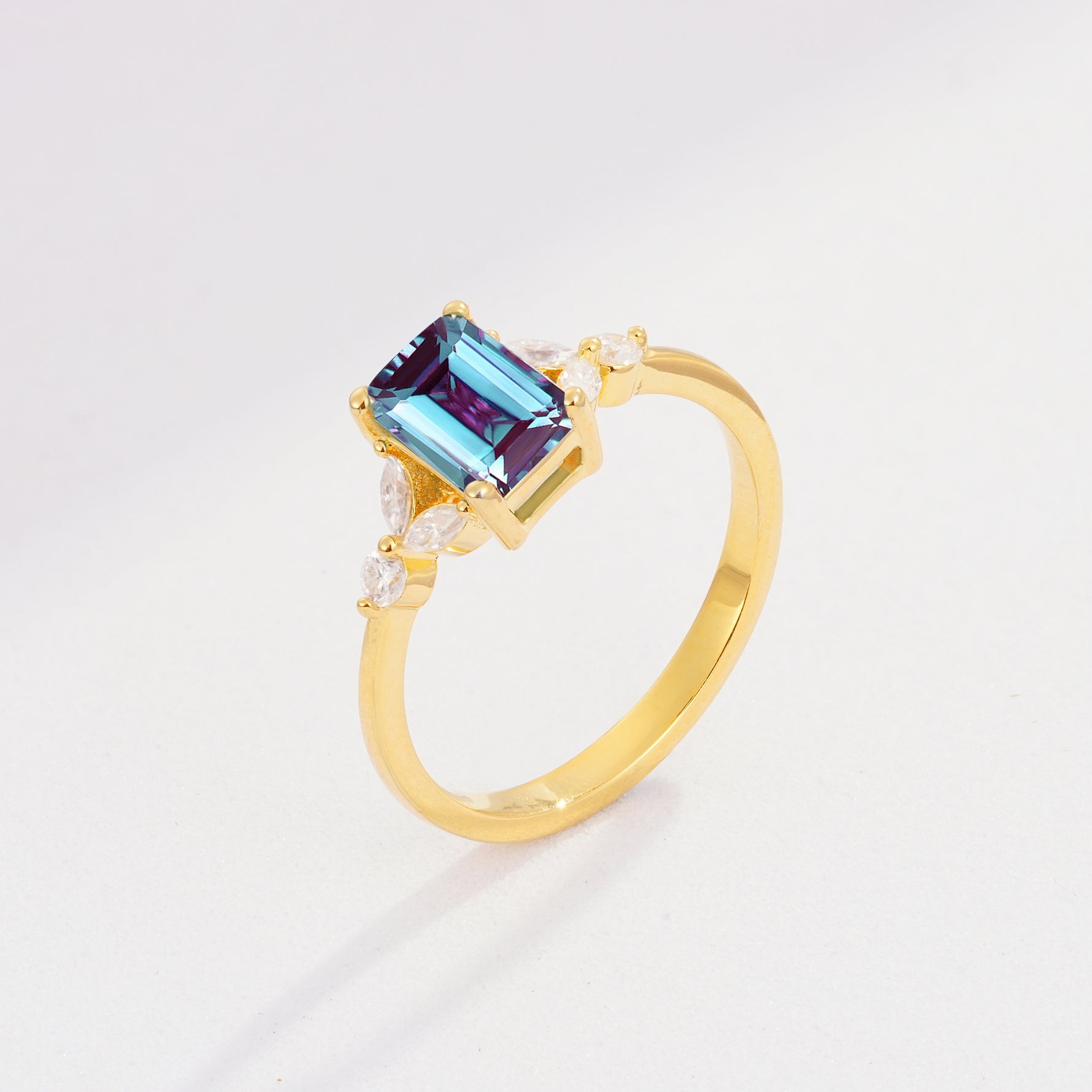 SR09245 Alexandrite Ring - Additional view