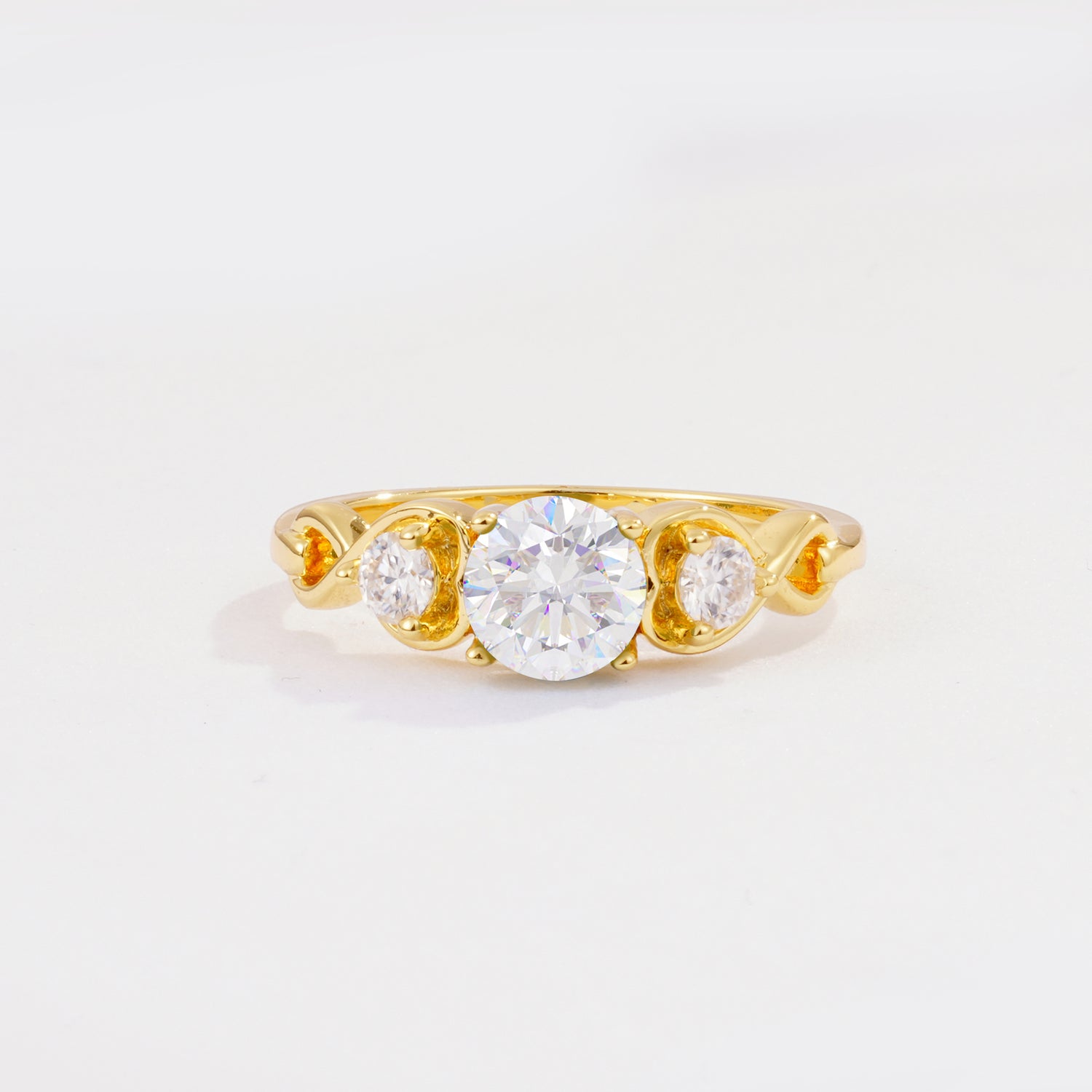 SR10658 Moissanite Ring - Yellow-Gold