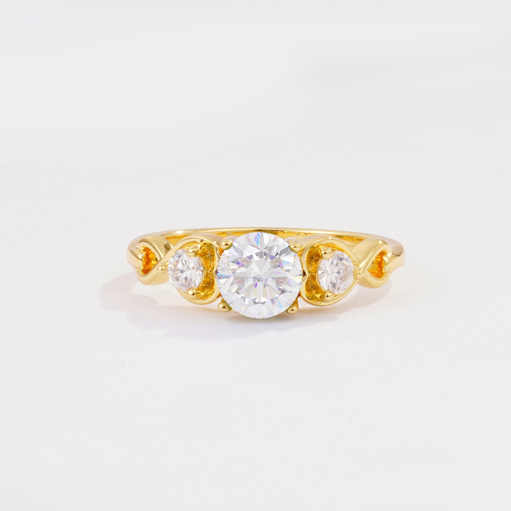 SR10658 Moissanite Ring - Yellow-Gold