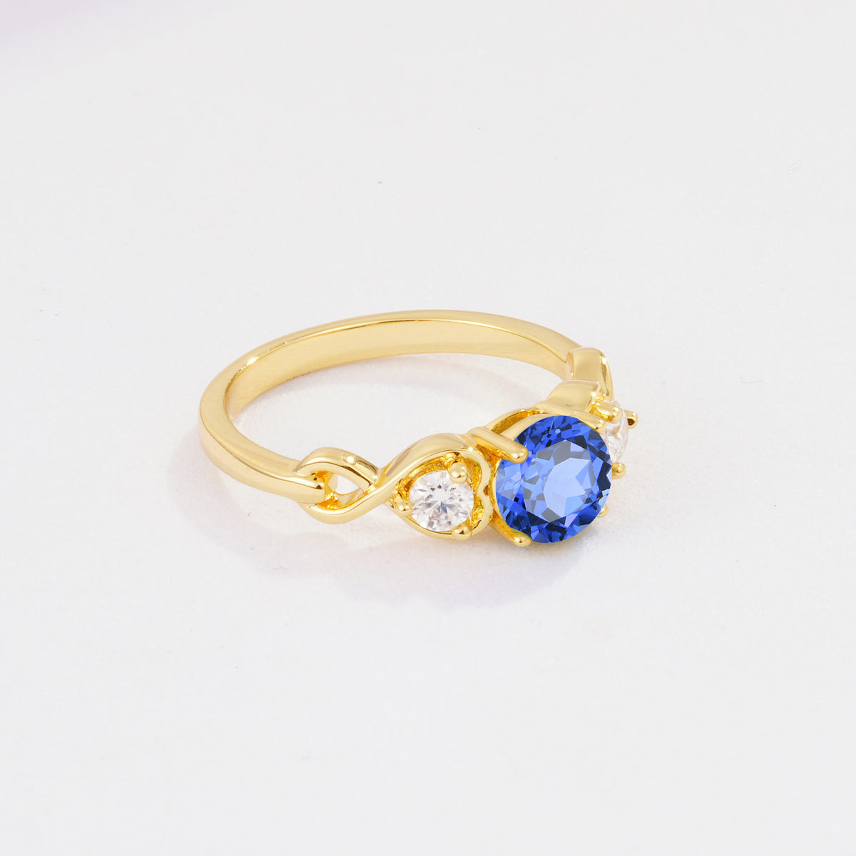 SR10658 Sapphire Ring - White-Gold