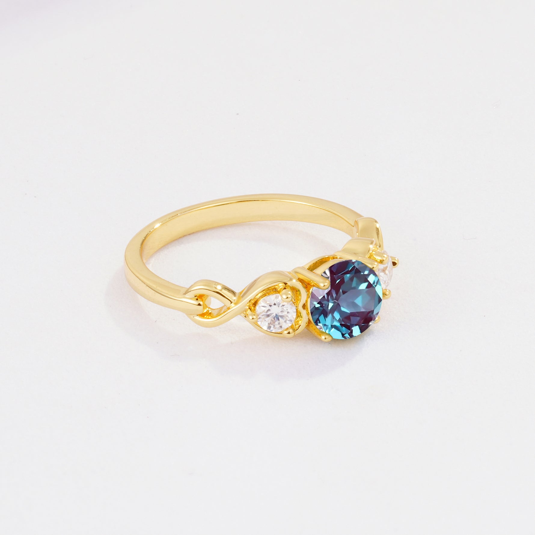 SR10658 Alexandrite Ring - White-Gold