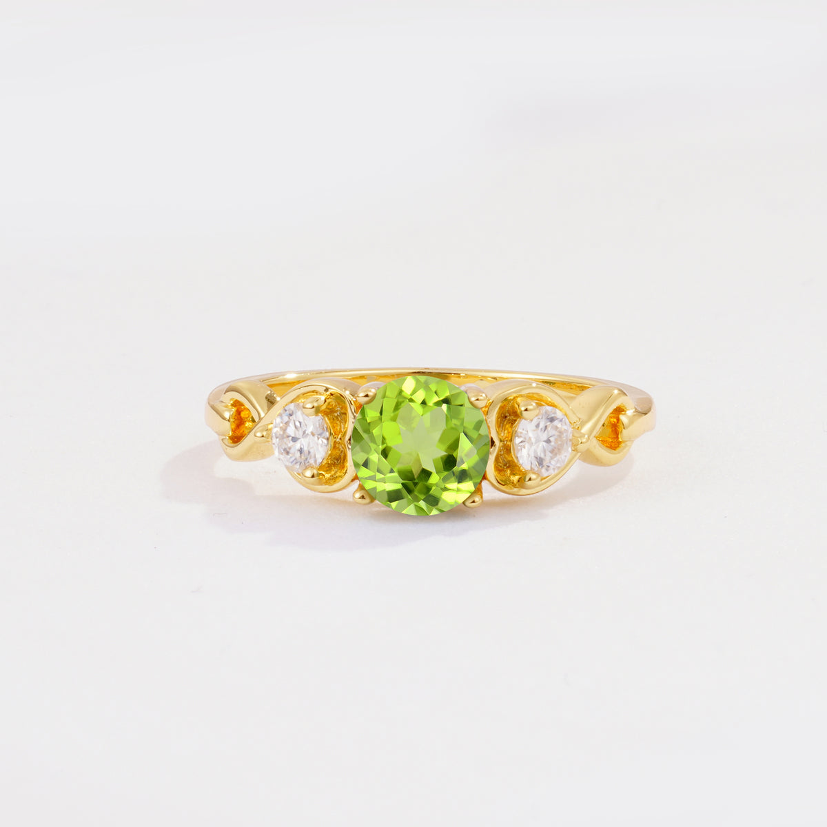 SR10658 Peridot Ring - Yellow-Gold