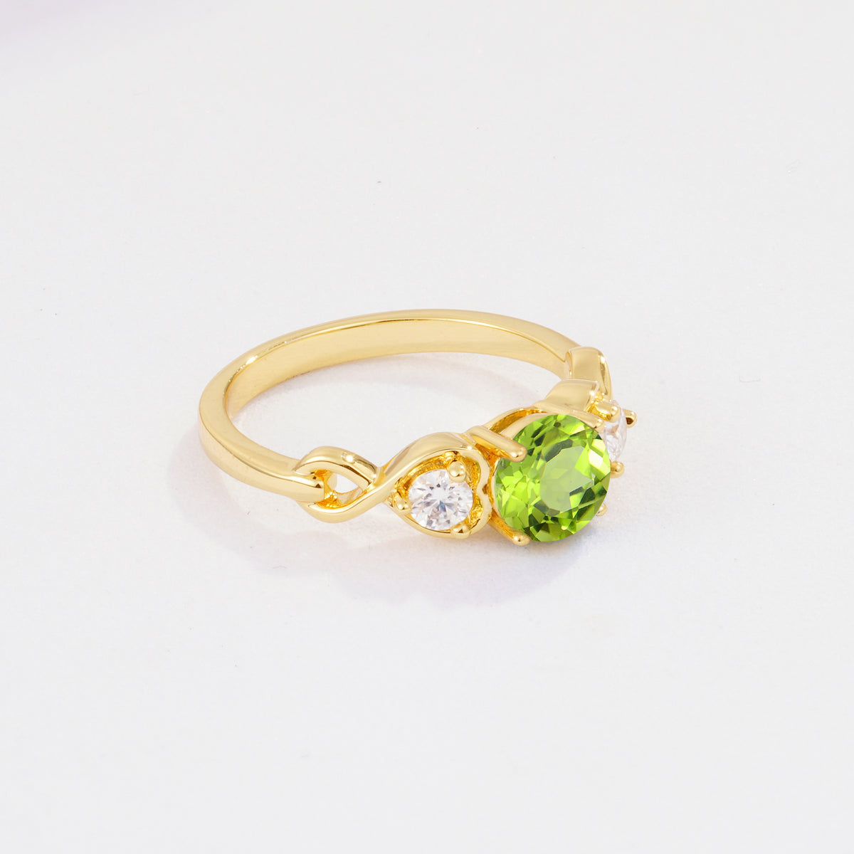 SR10658 Peridot Ring - White-Gold