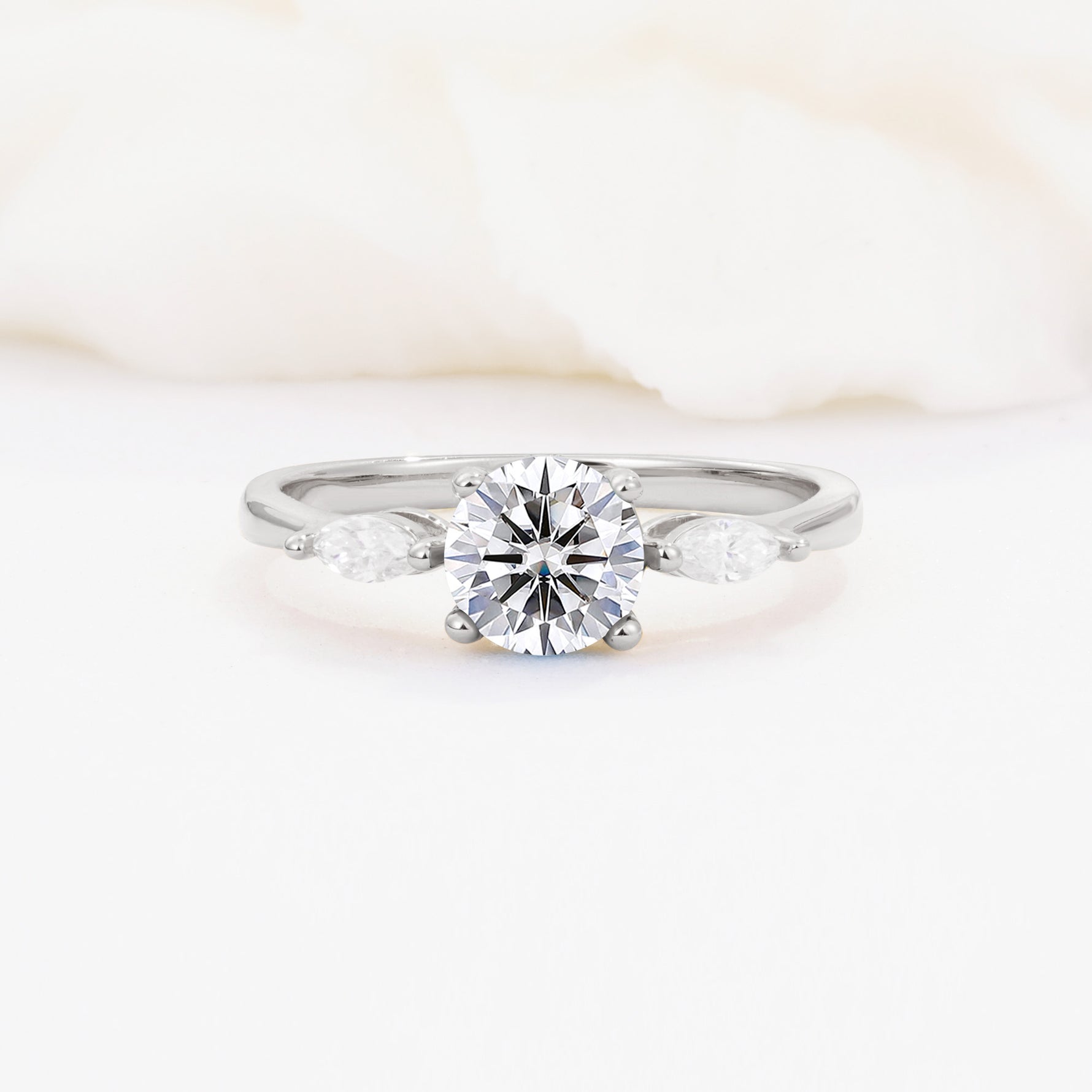 SR10909 Lab Diamond Ring - Additional view
