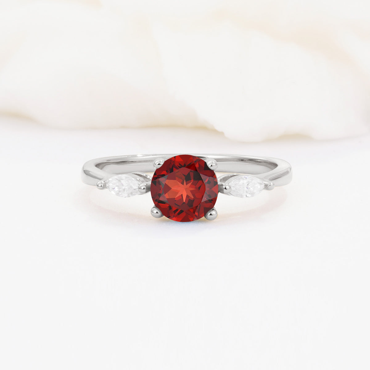 SR10909 Garnet Ring - Additional view