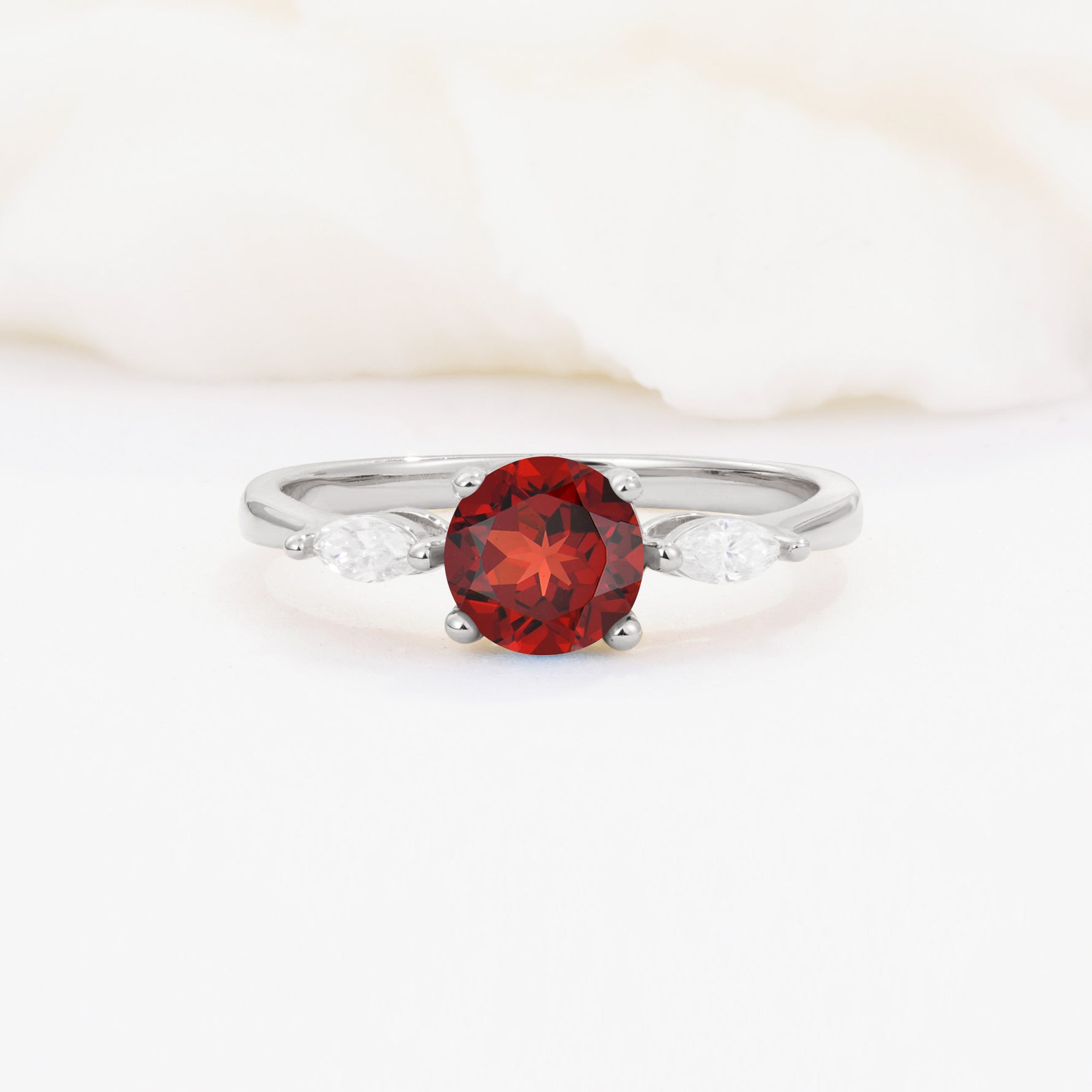 SR10909 Garnet Ring - Additional view