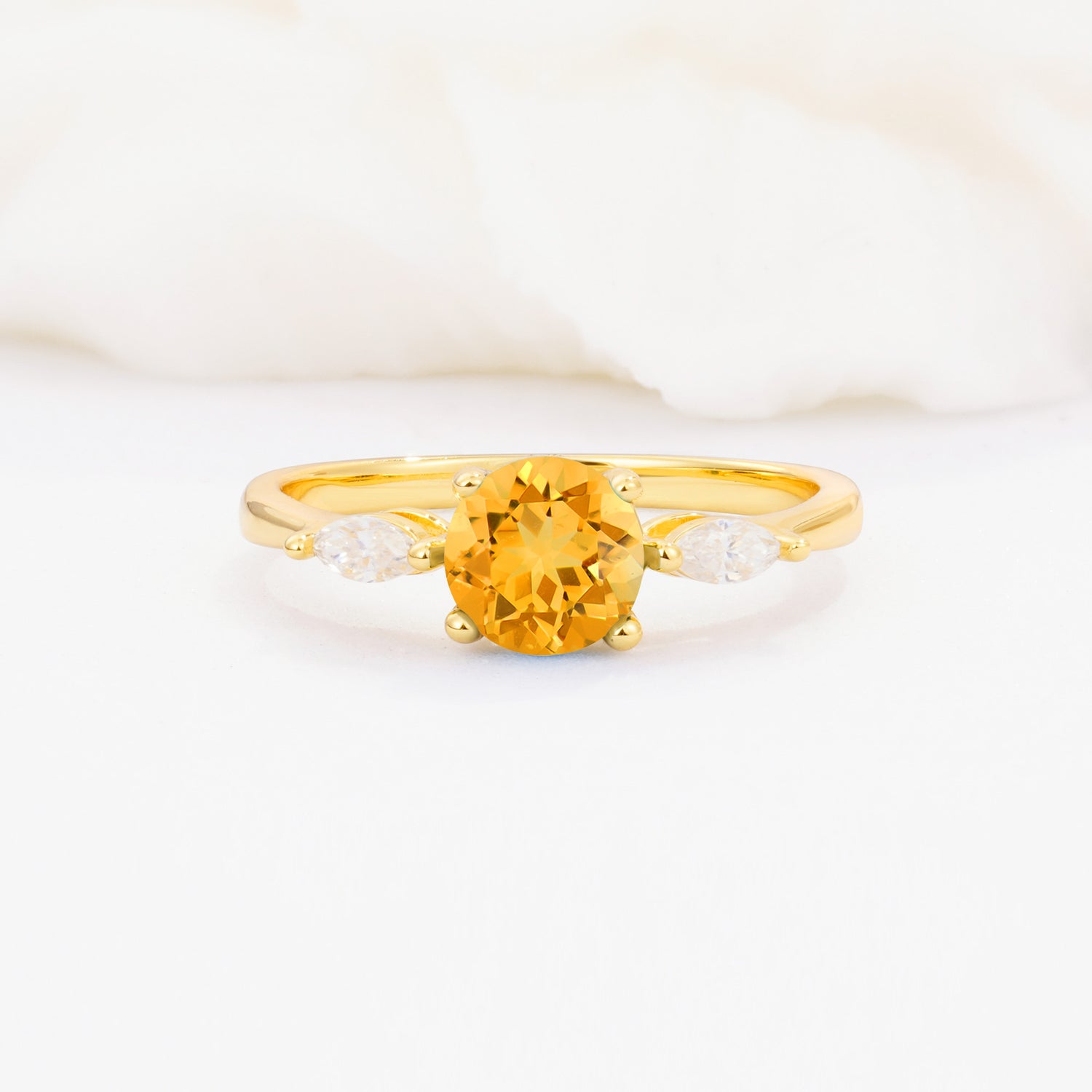 SR10909 Citrine Ring - Yellow-Gold