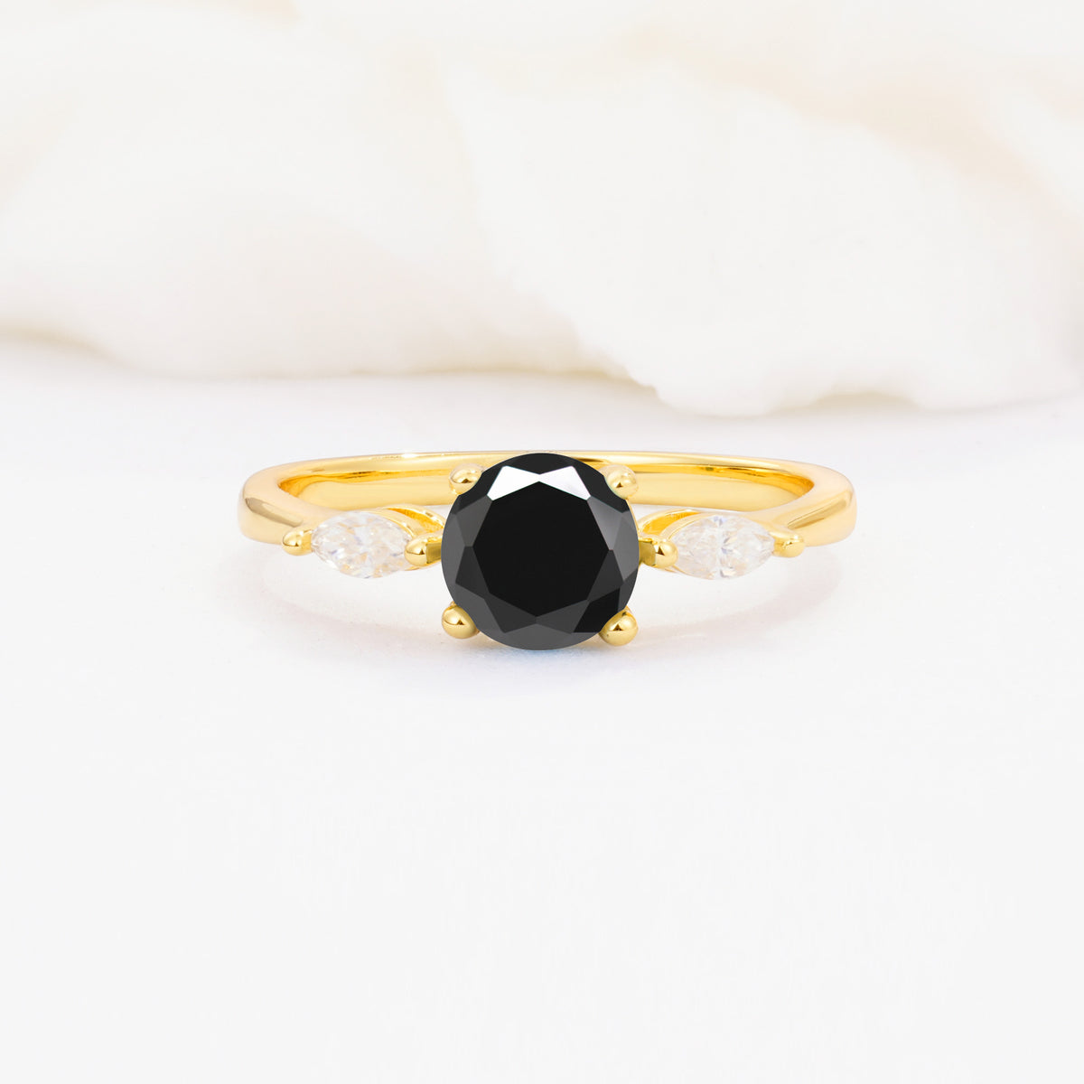 SR10909 Black Onyx Ring - Yellow-Gold