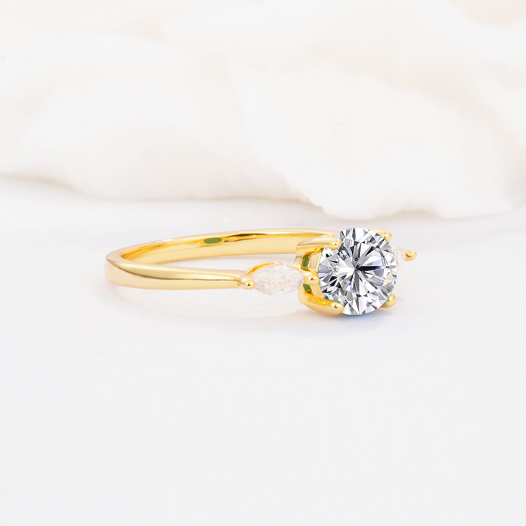 SR10909 Lab Diamond Ring - White-Gold