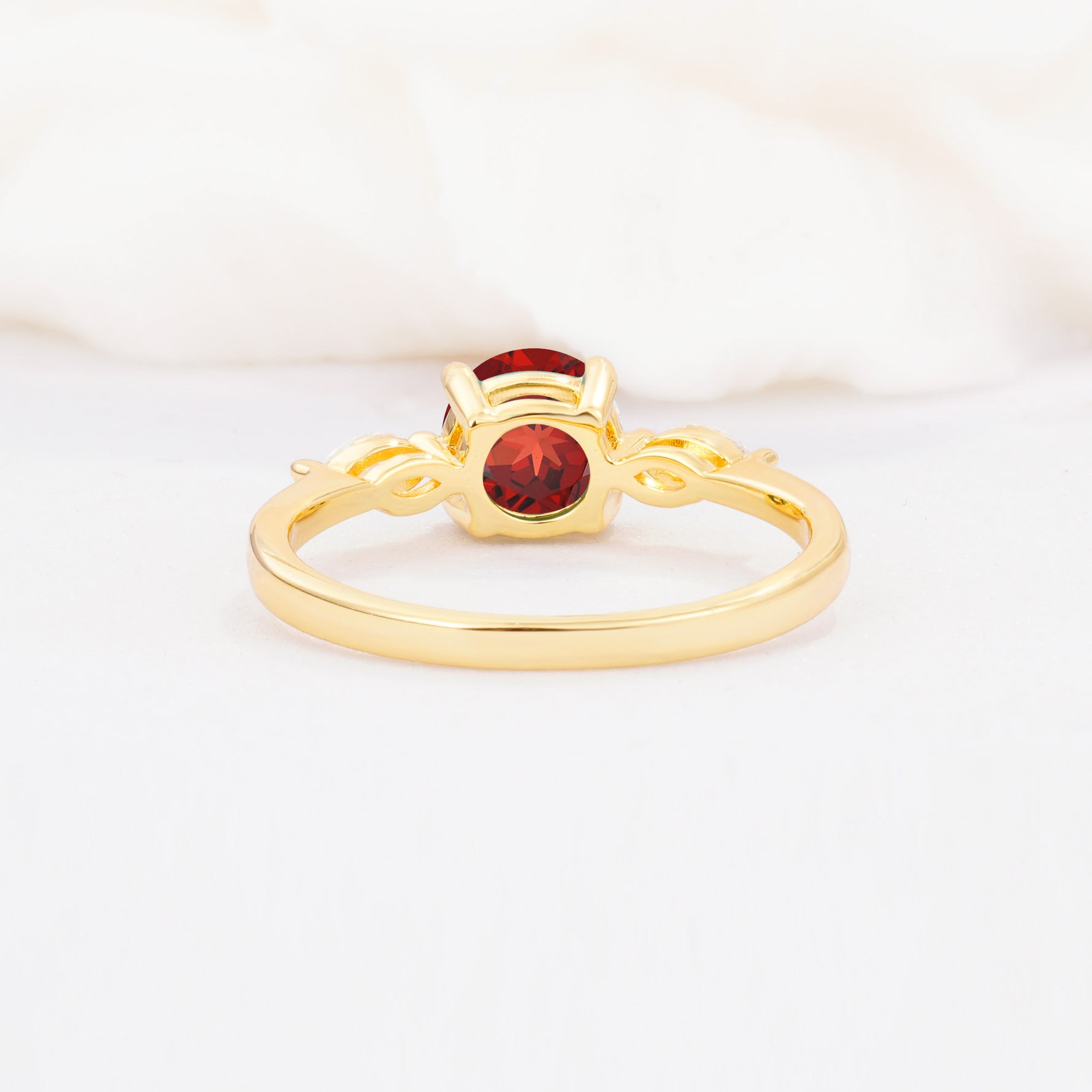 SR10909 Garnet Ring - Additional view