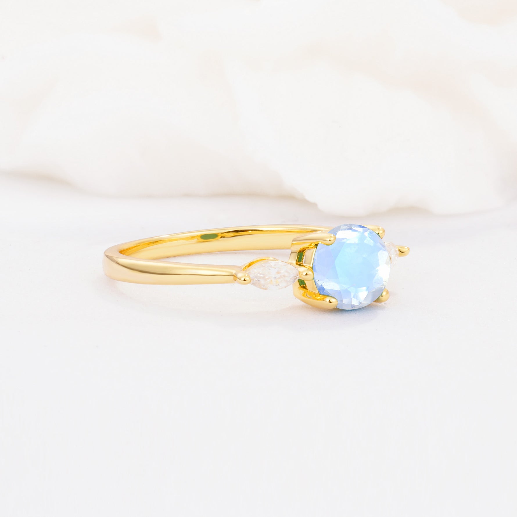 SR10909 Moonstone Ring - White-Gold