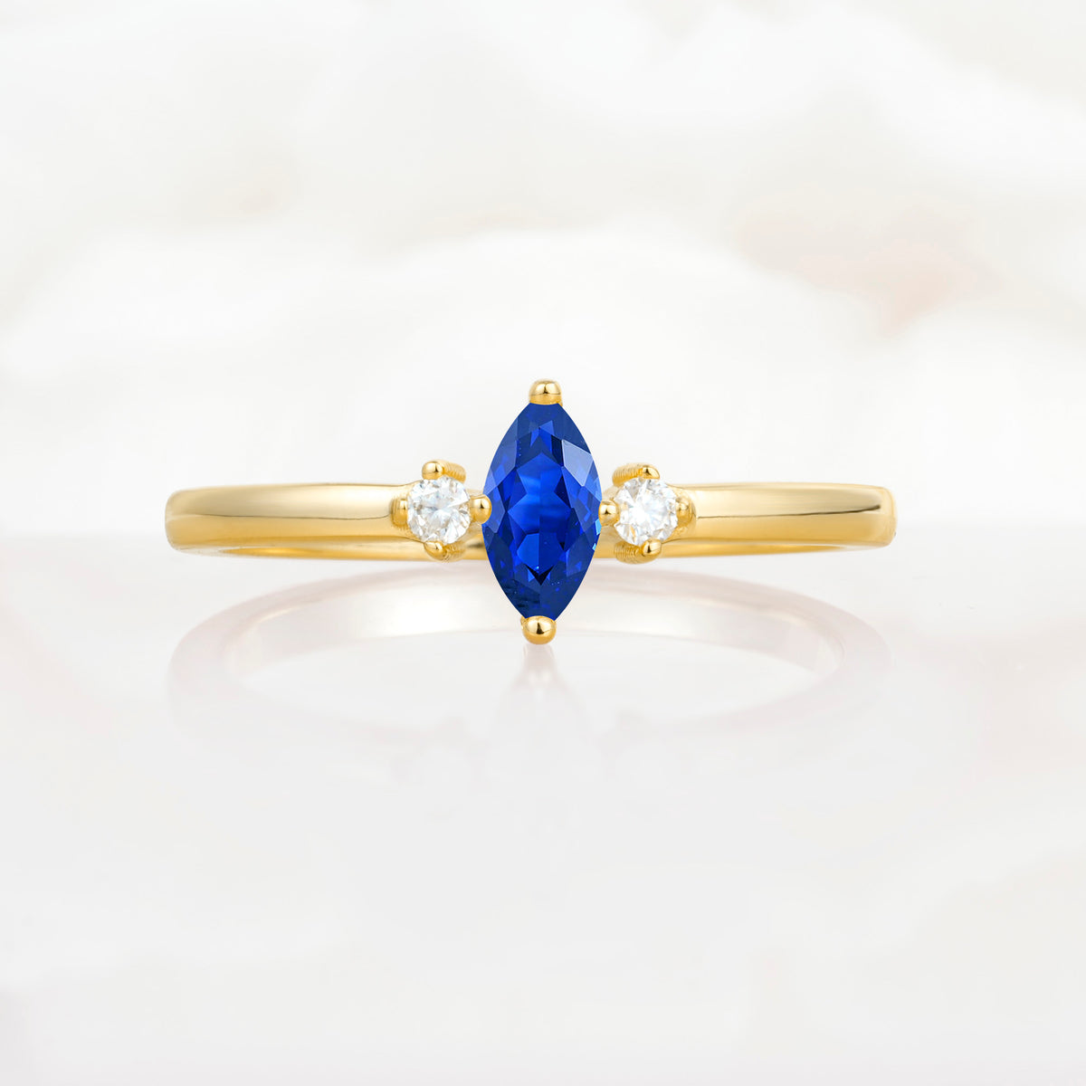 SR11083 Sapphire Ring - Yellow-Gold
