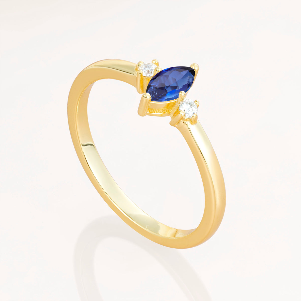 SR11083 Sapphire Ring - Additional view