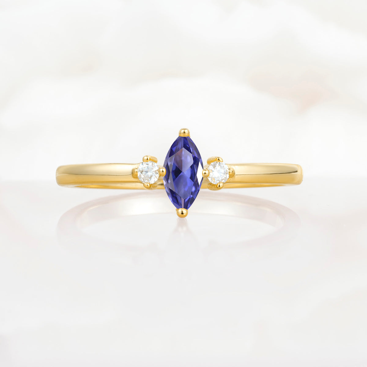 SR11083 Tanzanite Ring - Yellow-Gold