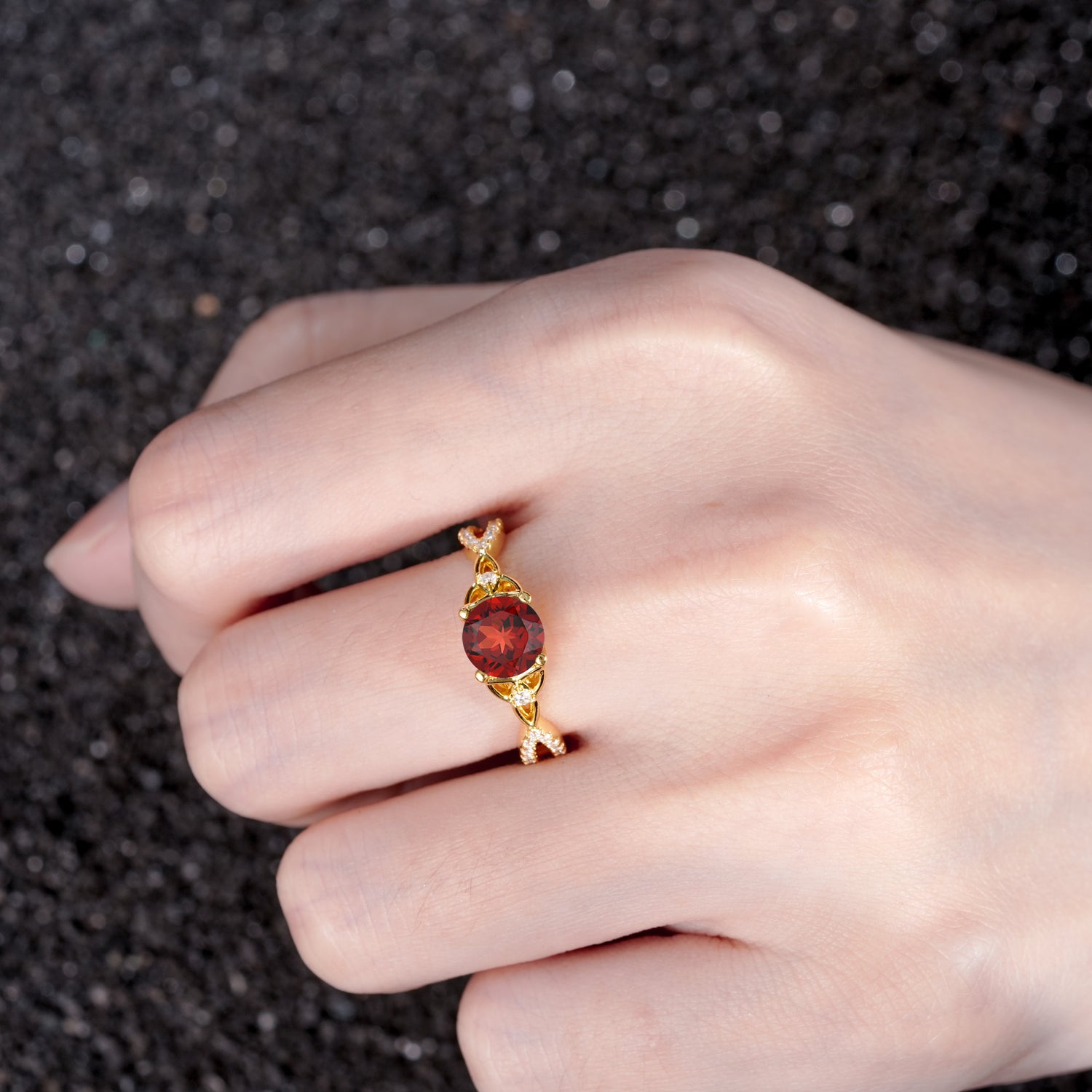 SR11137 Garnet Ring - Rose-Gold