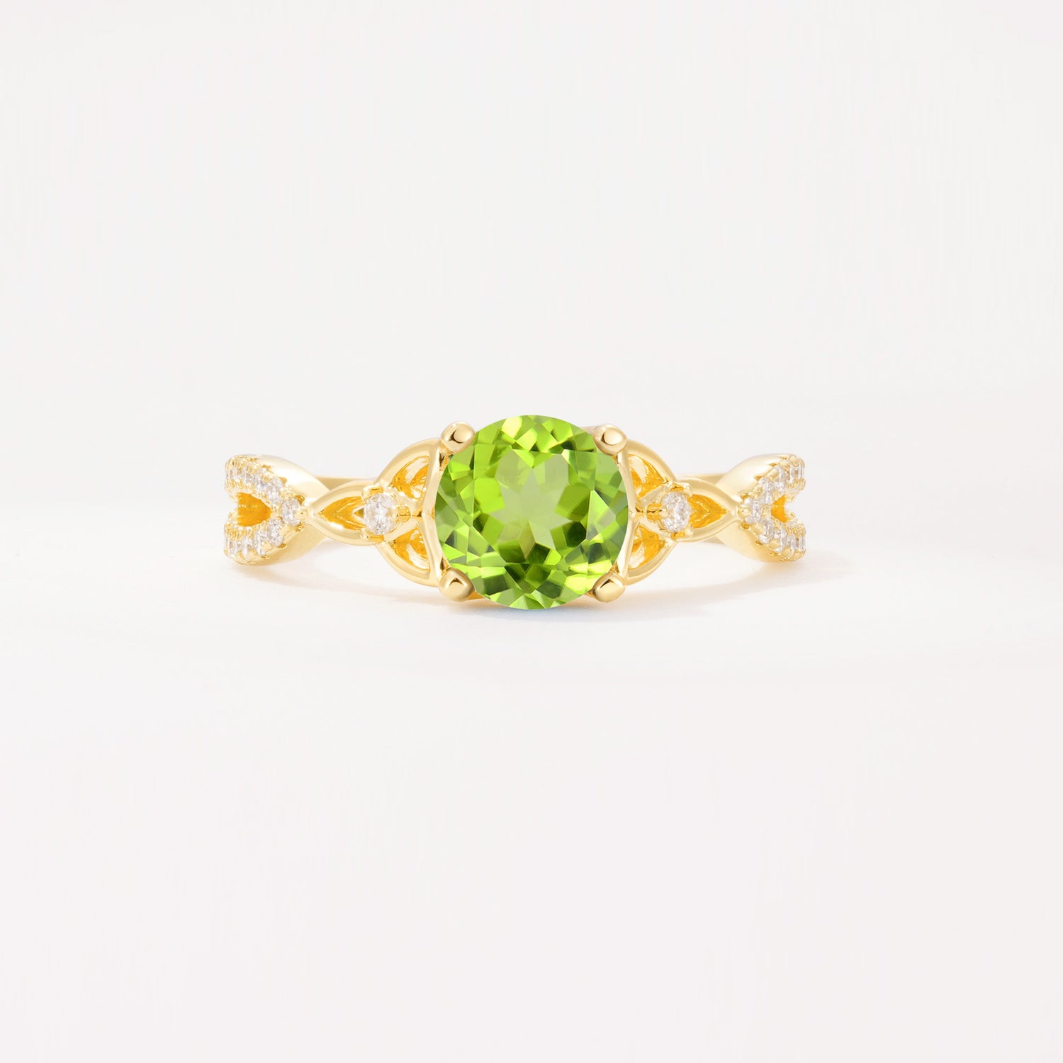 SR11137 Peridot Ring - Yellow-Gold
