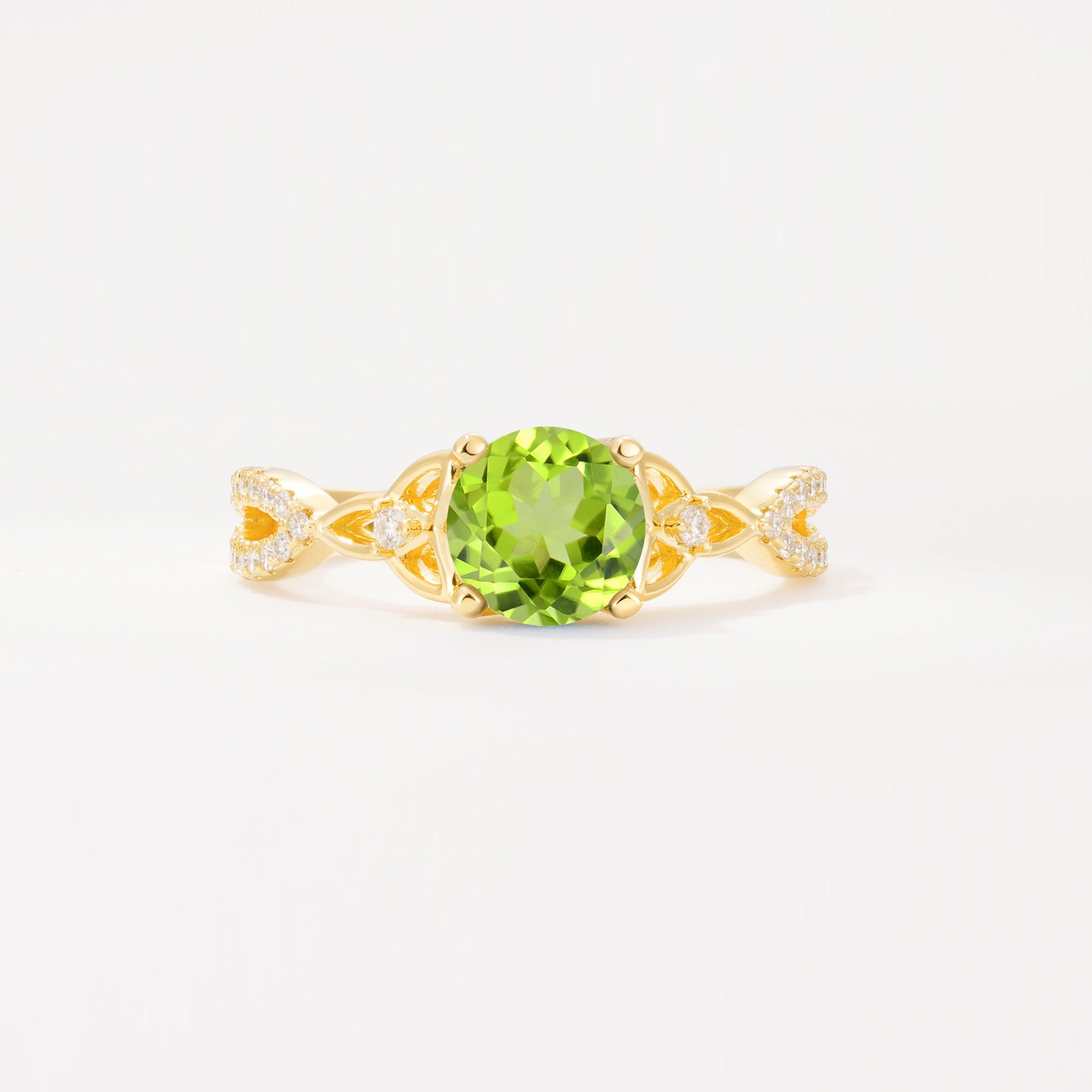 SR11137 Peridot Ring - Yellow-Gold