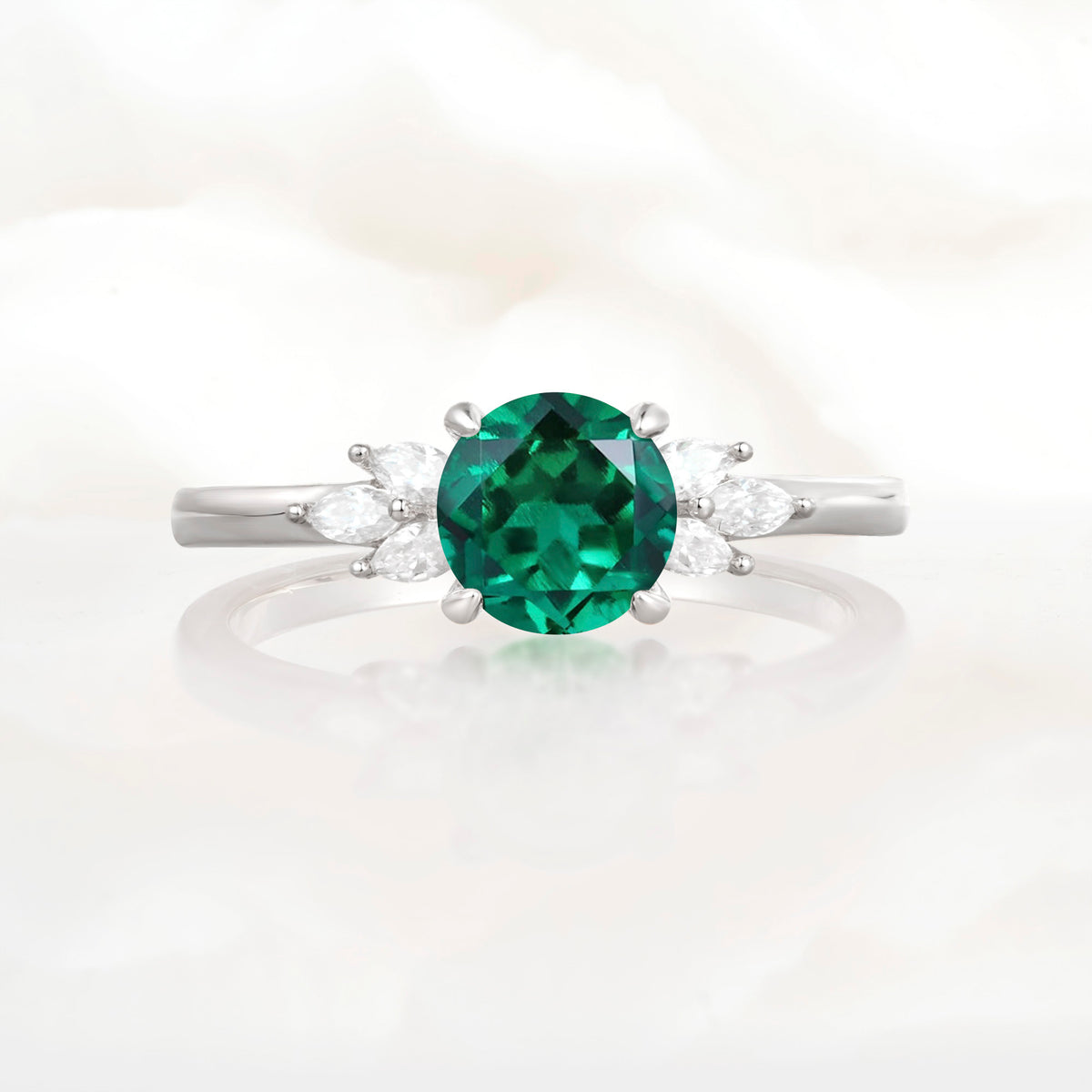 SR11590 Emerald Ring - Additional view