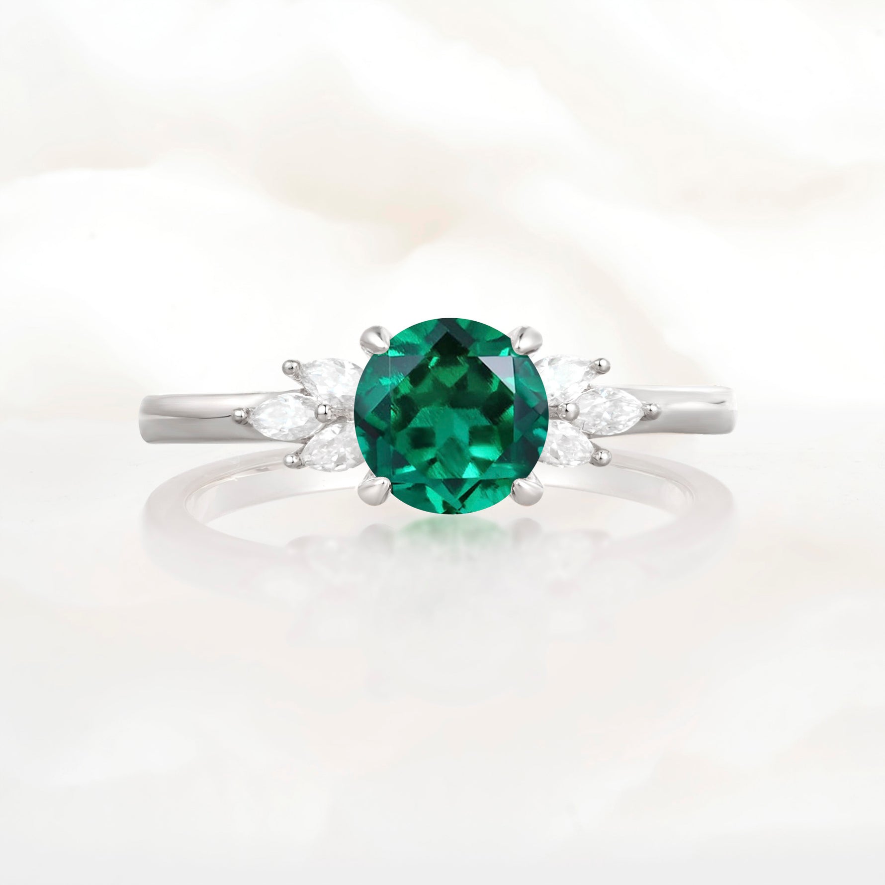 SR11590 Emerald Ring - Additional view