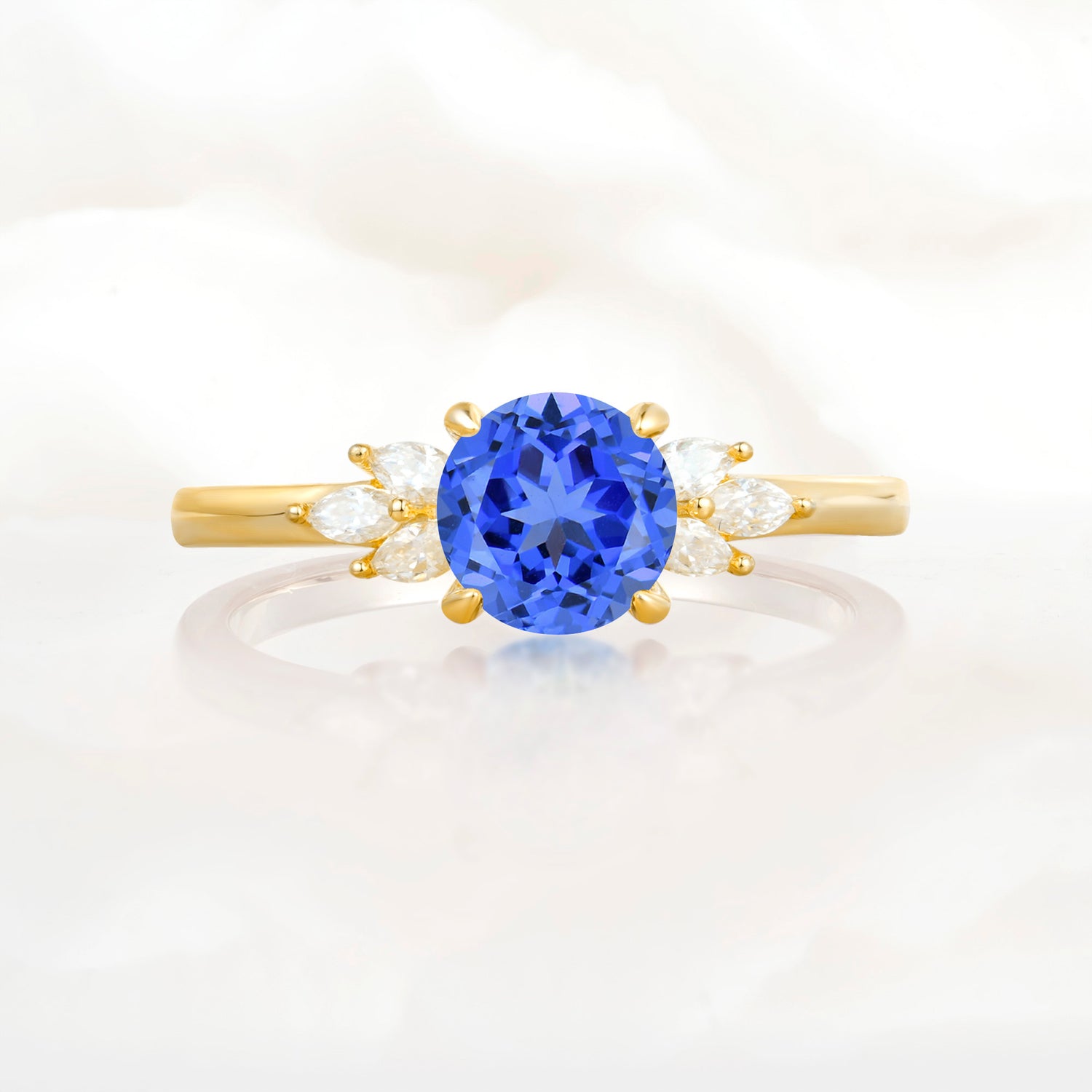 SR11590 Sapphire Ring - Yellow-Gold