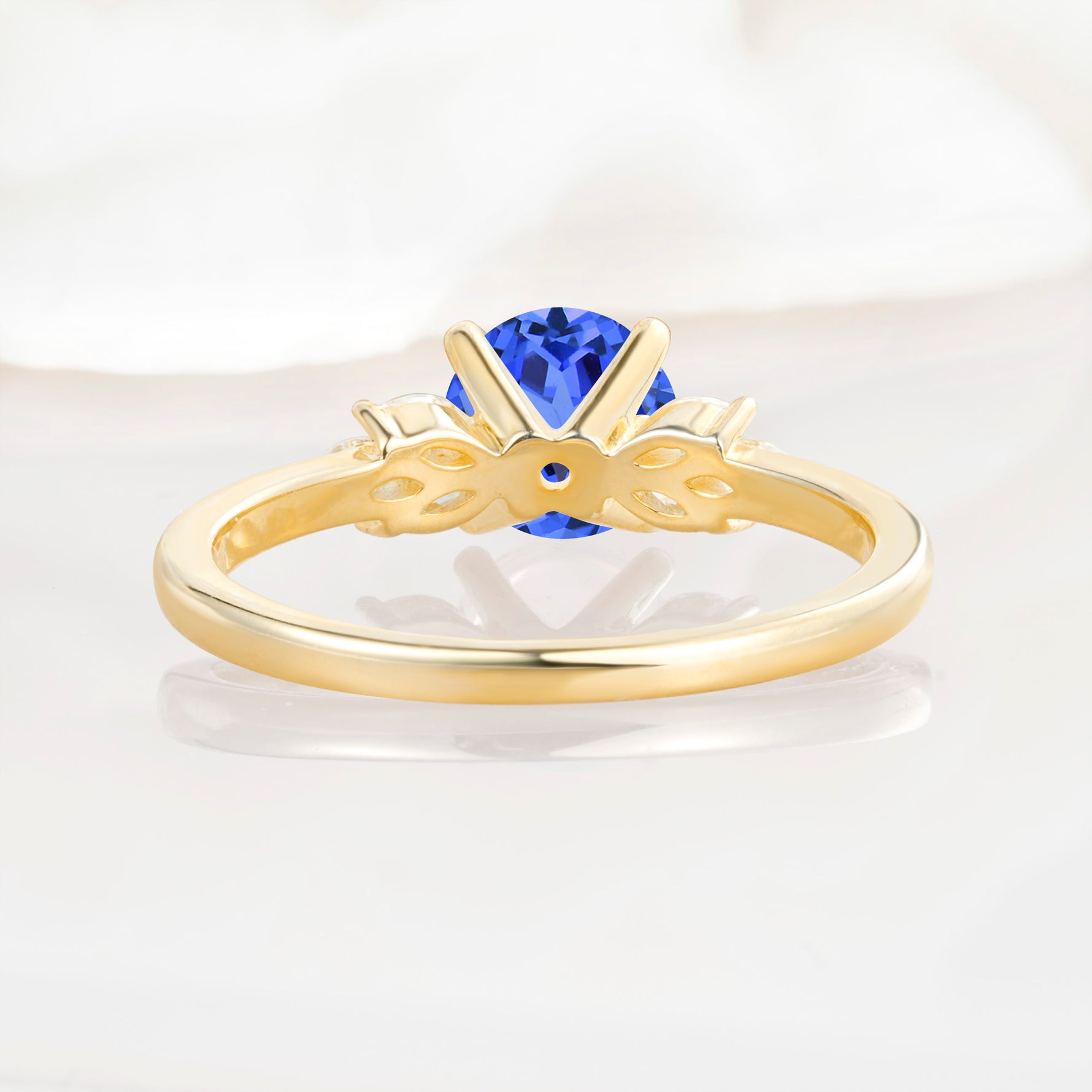 SR11590 Sapphire Ring - Additional view