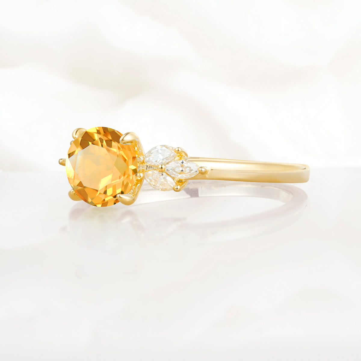 SR11590 Citrine Ring - White-Gold