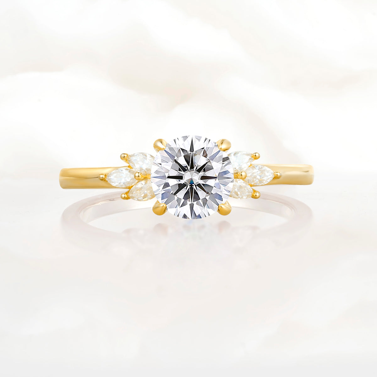 SR11590 Lab Diamond Ring - Yellow-Gold