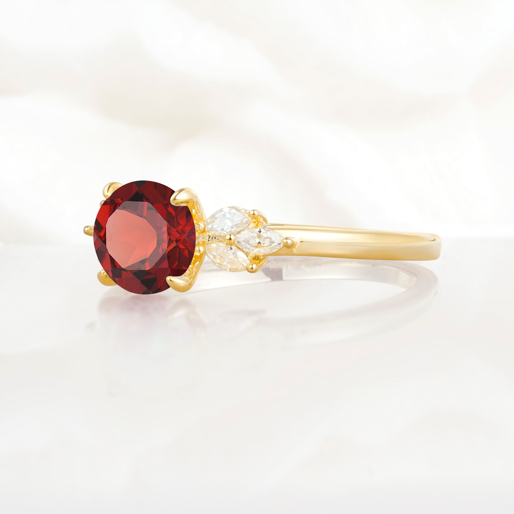 SR11590 Garnet Ring - White-Gold