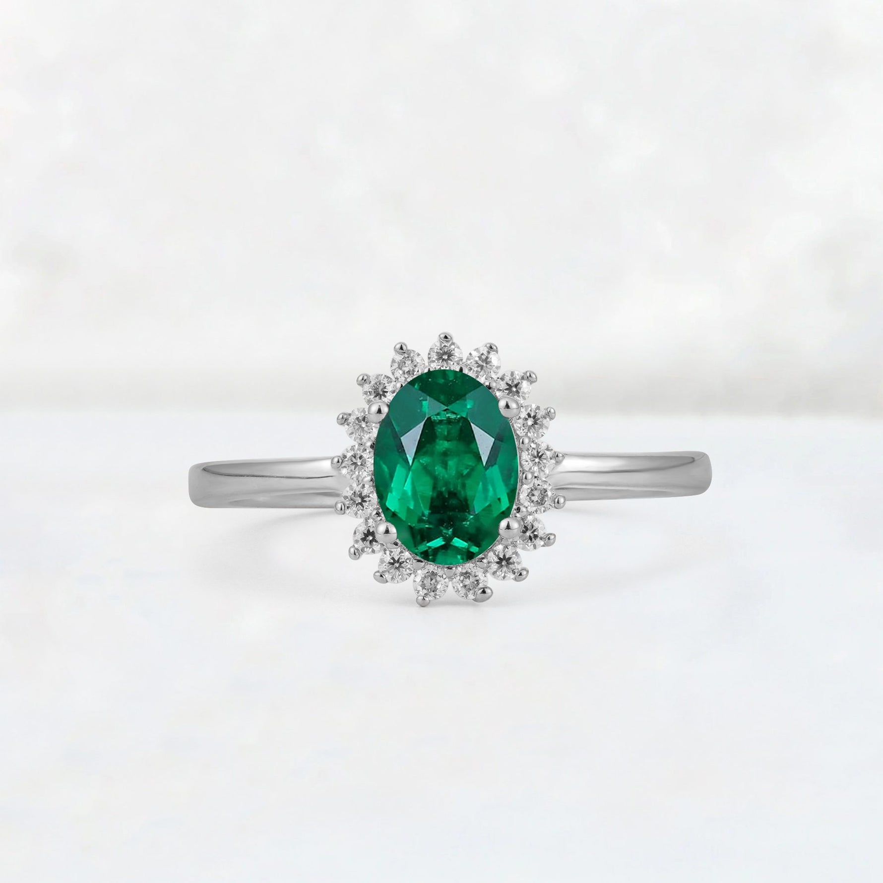 Oval Emerald Halo Vintage Engagement Ring - Additional view