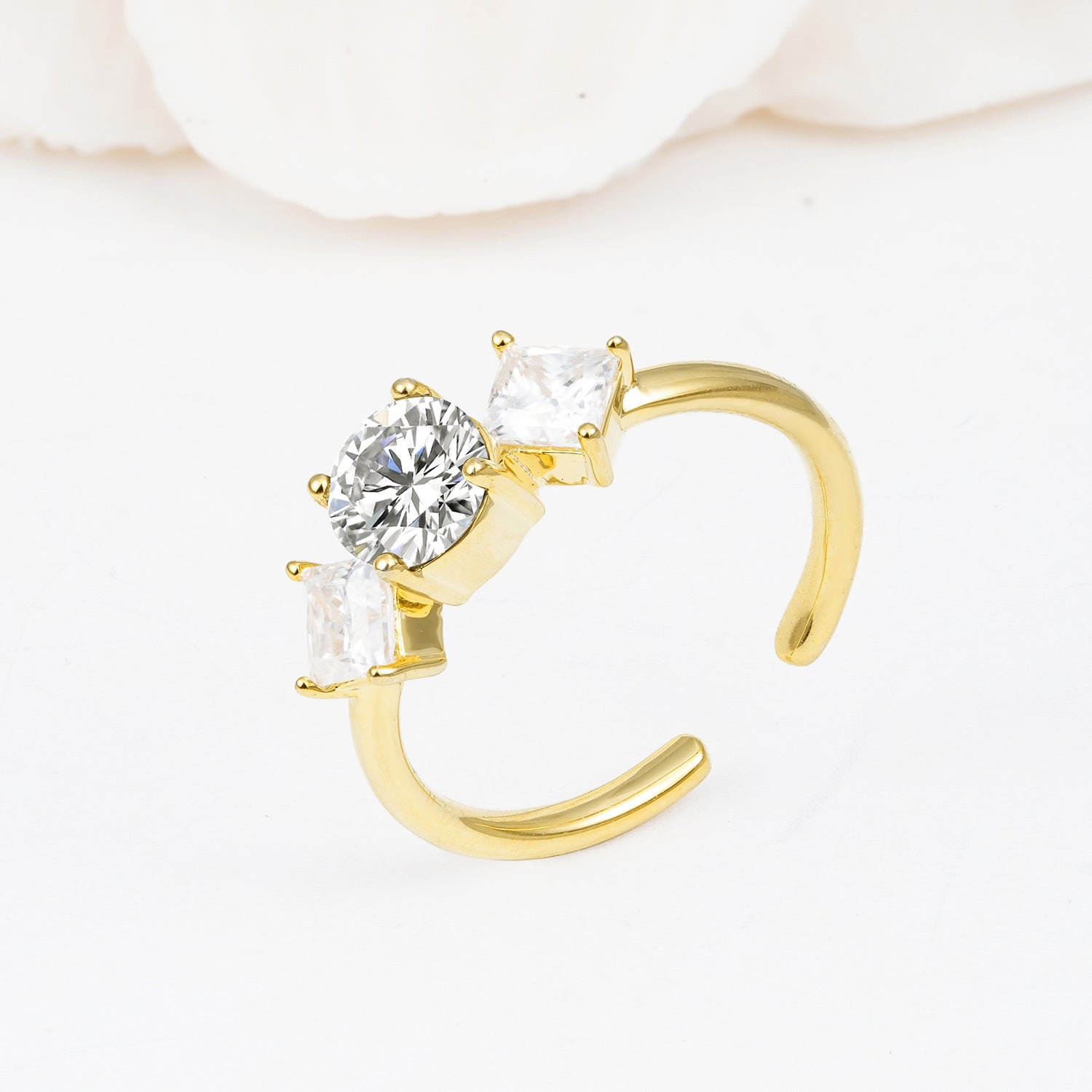 Vintage Floral Round Cut Fire Lab Diamond Engagement Ring