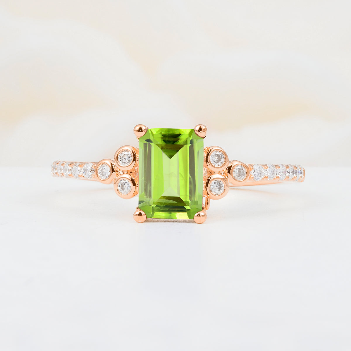SR12519 Peridot Ring - Additional view