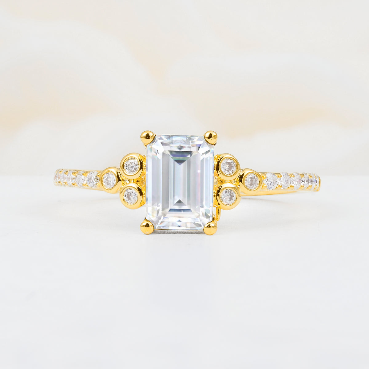 SR12519 Moissanite Ring - Yellow-Gold