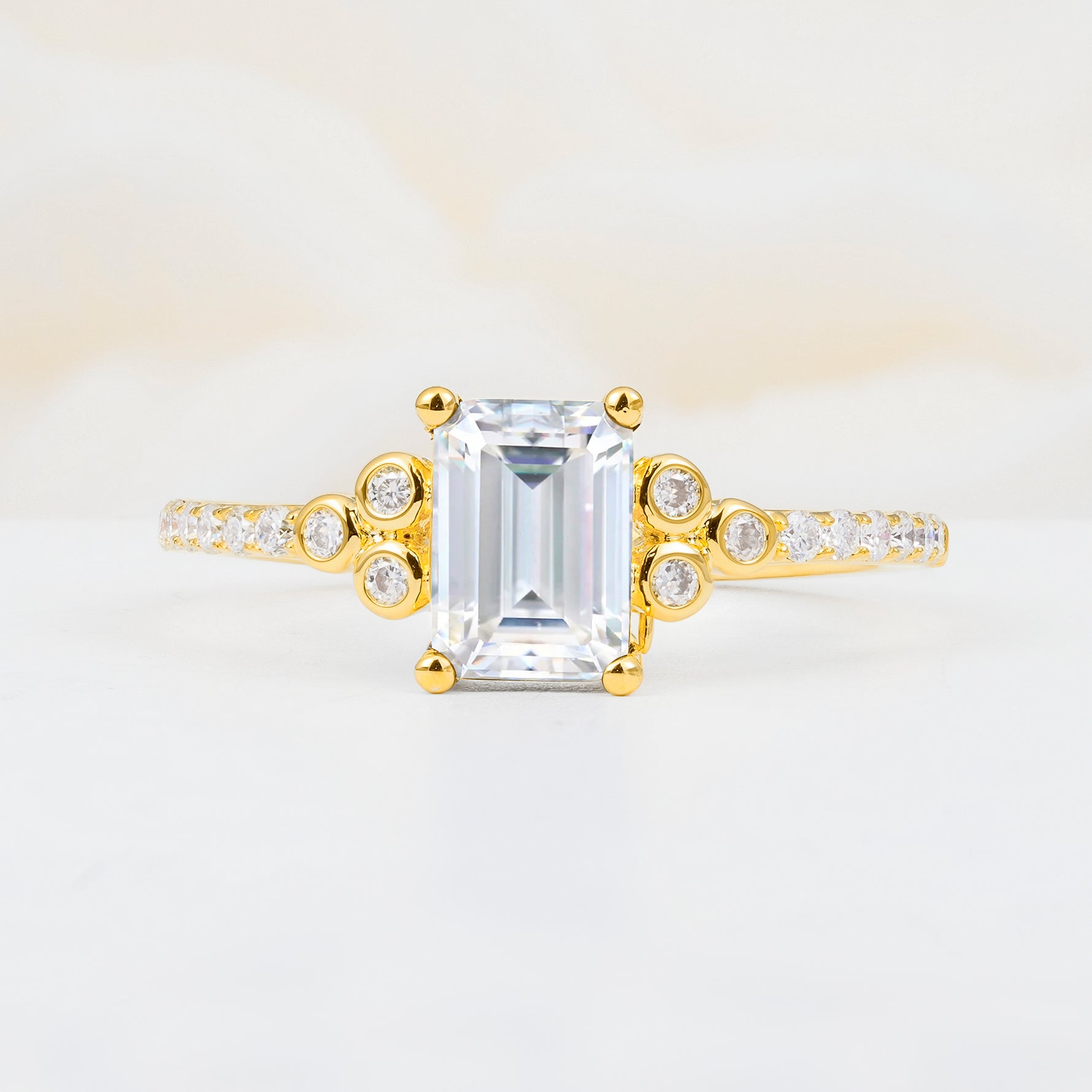 SR12519 Moissanite Ring - Yellow-Gold