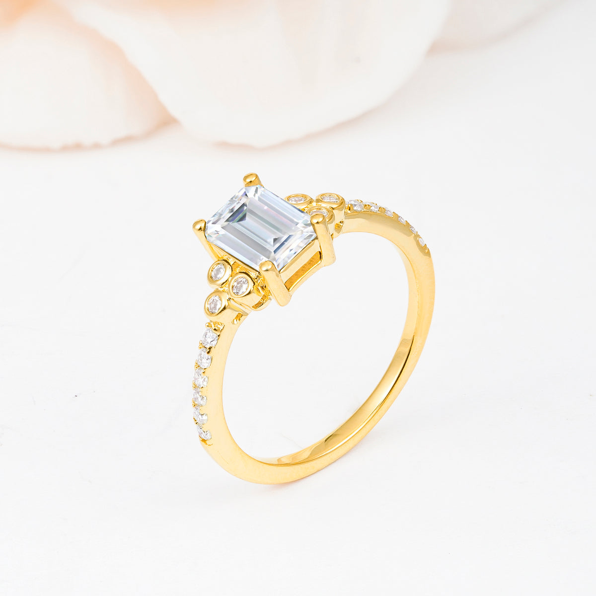 SR12519 Moissanite Ring - White-Gold