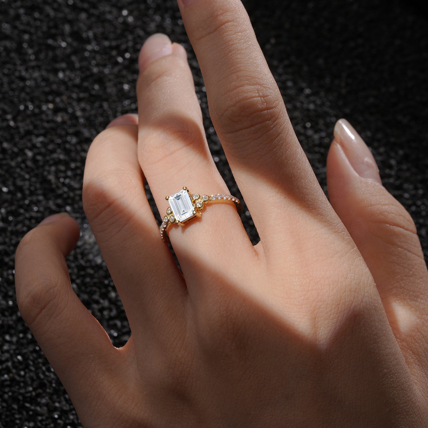 SR12519 Moissanite Ring - Rose-Gold