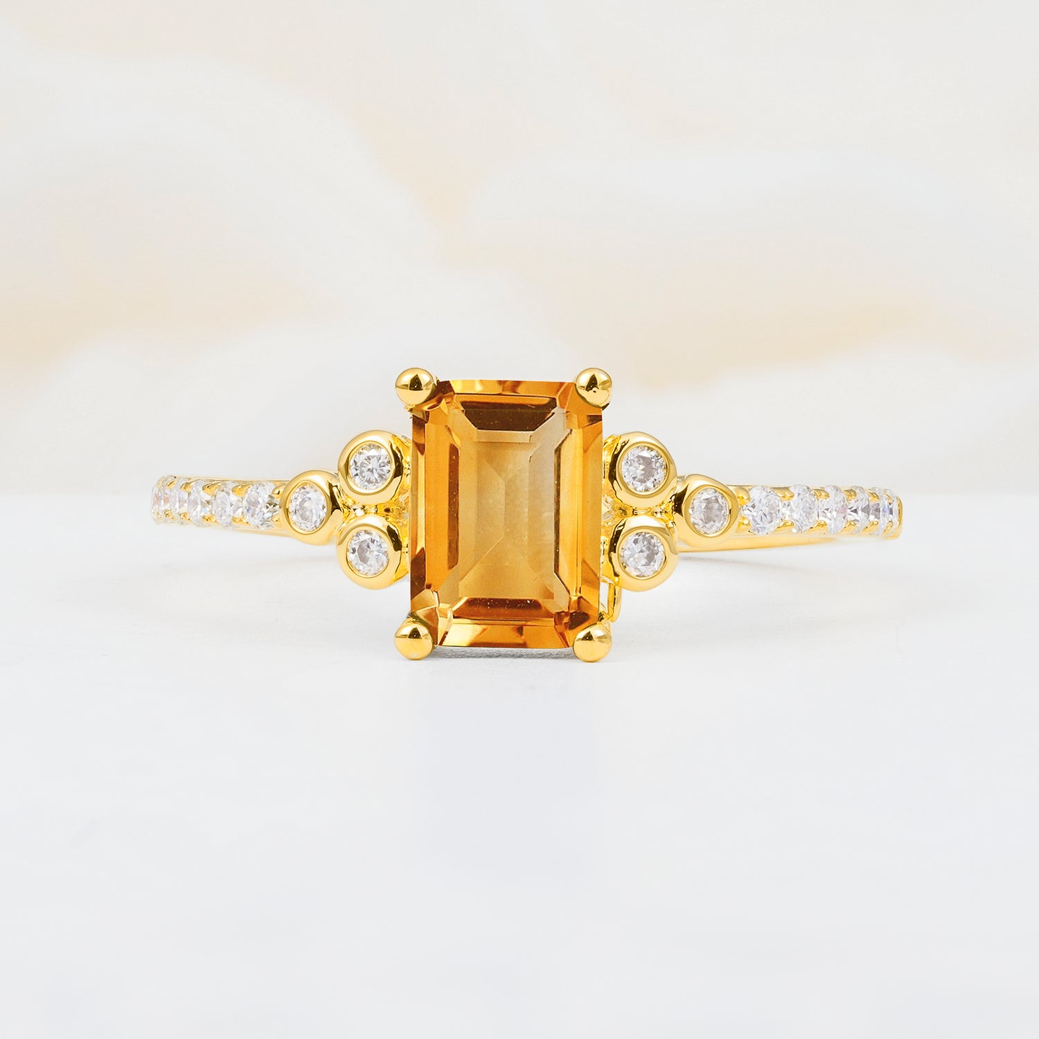 SR12519 Citrine Ring - Yellow-Gold