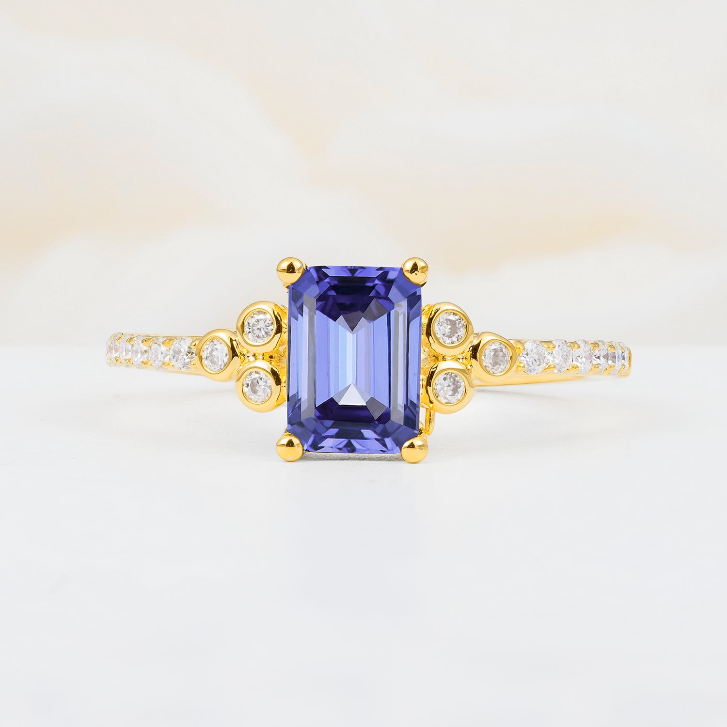 SR12519 Tanzanite Ring - Yellow-Gold