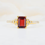SR12519 Garnet Ring - Yellow-Gold